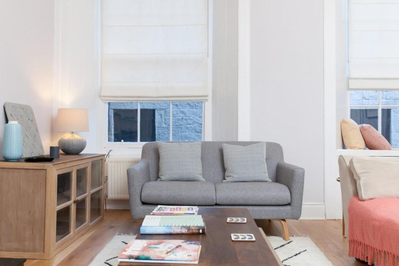 Beautifully Modernised New Town Home Edinburgh Exterior foto