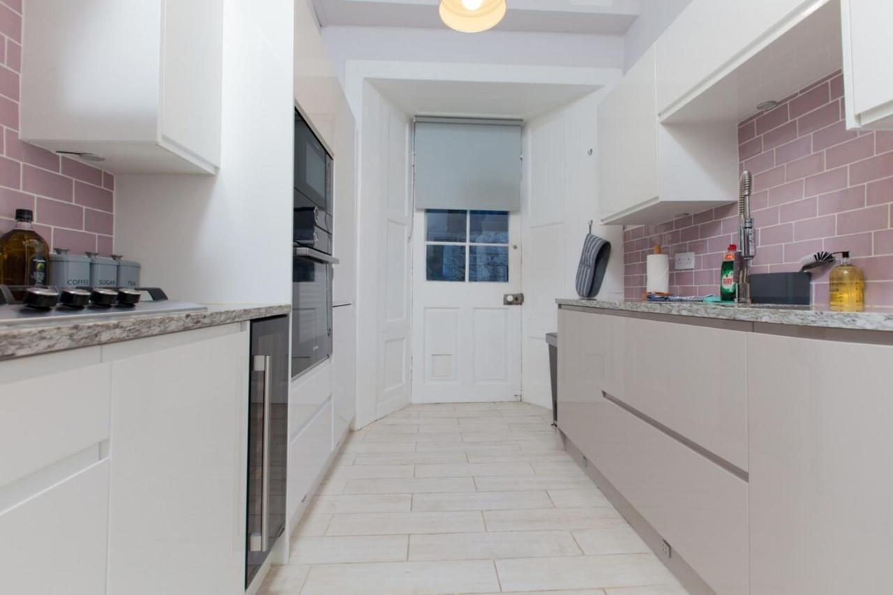 Beautifully Modernised New Town Home Edinburgh Exterior foto